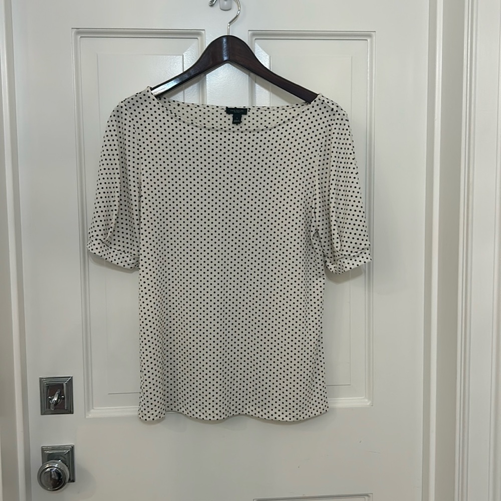 NWOT Ann Taylor Blouse Size M